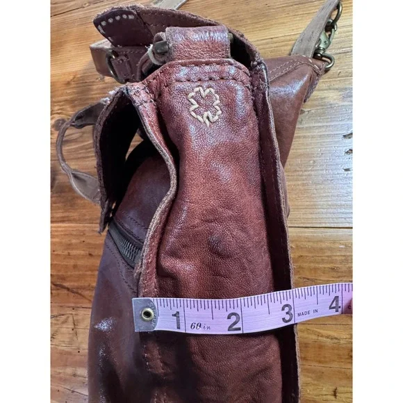 Lucky Brand Brown Leather Boho Distressed Satchel Crossbody Bag Slouchy - Picture 14 of 15